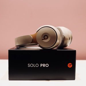 Beats Solo Pro Wireless Headphones